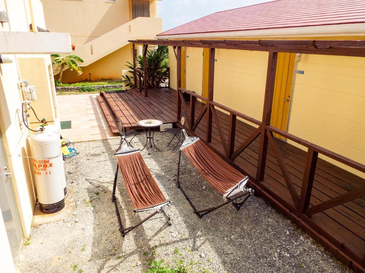 Отель Asobibase Yamabare-House Ishigaki  Экстерьер фото