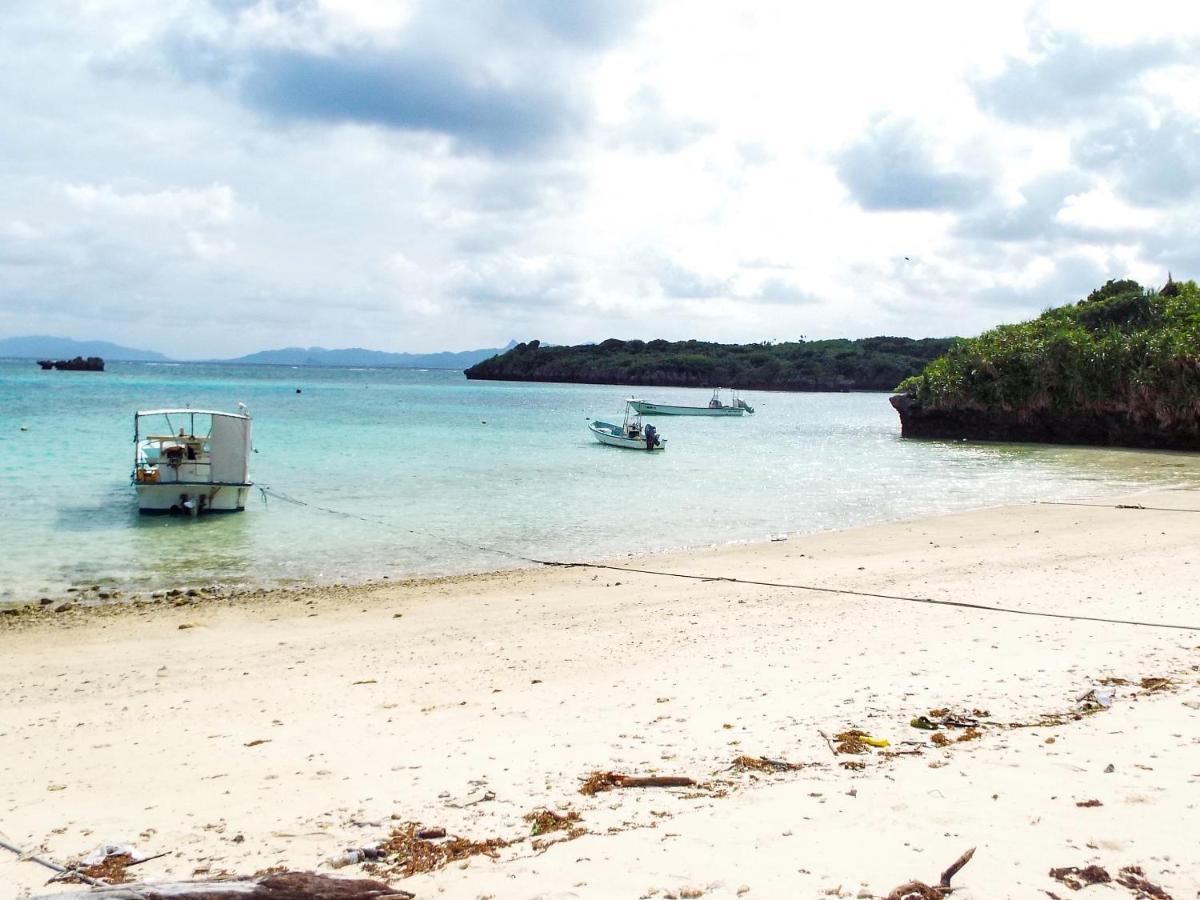 Отель Asobibase Yamabare-House Ishigaki  Экстерьер фото