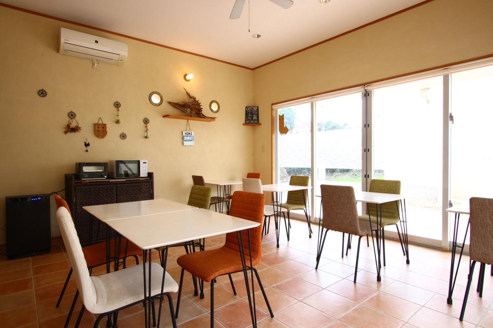 Отель Asobibase Yamabare-House Ishigaki  Экстерьер фото
